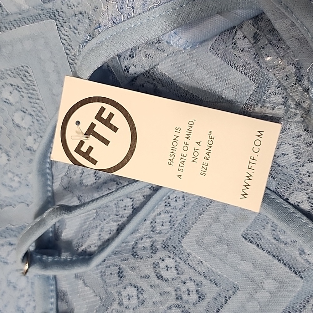 Fashion to figure Lace Fit and flare dress Blue Plus Size 1X NWT - Picture 14 of 16